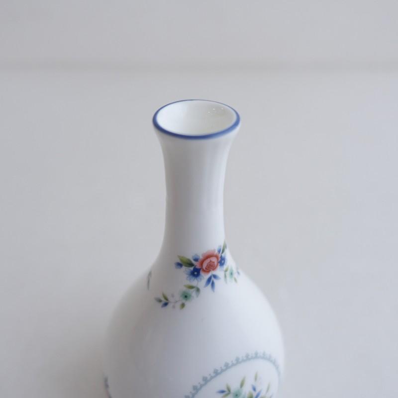 WEDGWOOD（ウェッジウッド） *ROSE DALE フラワーベース 一輪挿し*花瓶