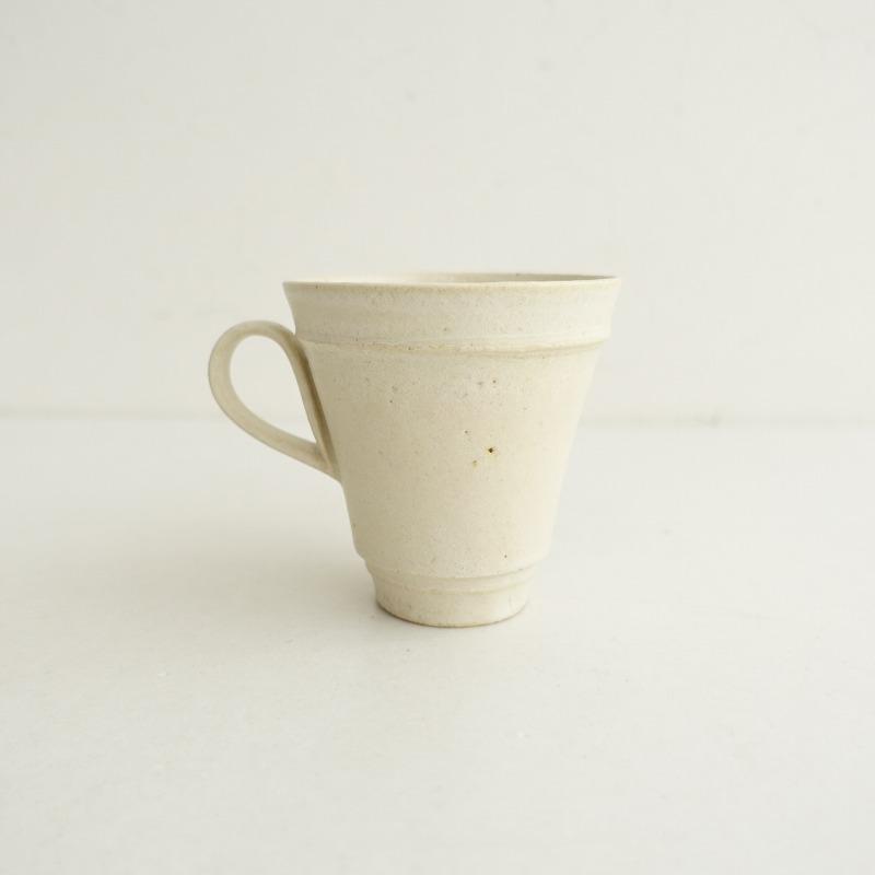 イトウサトミ *マグカップ*コップコーヒーホワイト食器作家【陶器