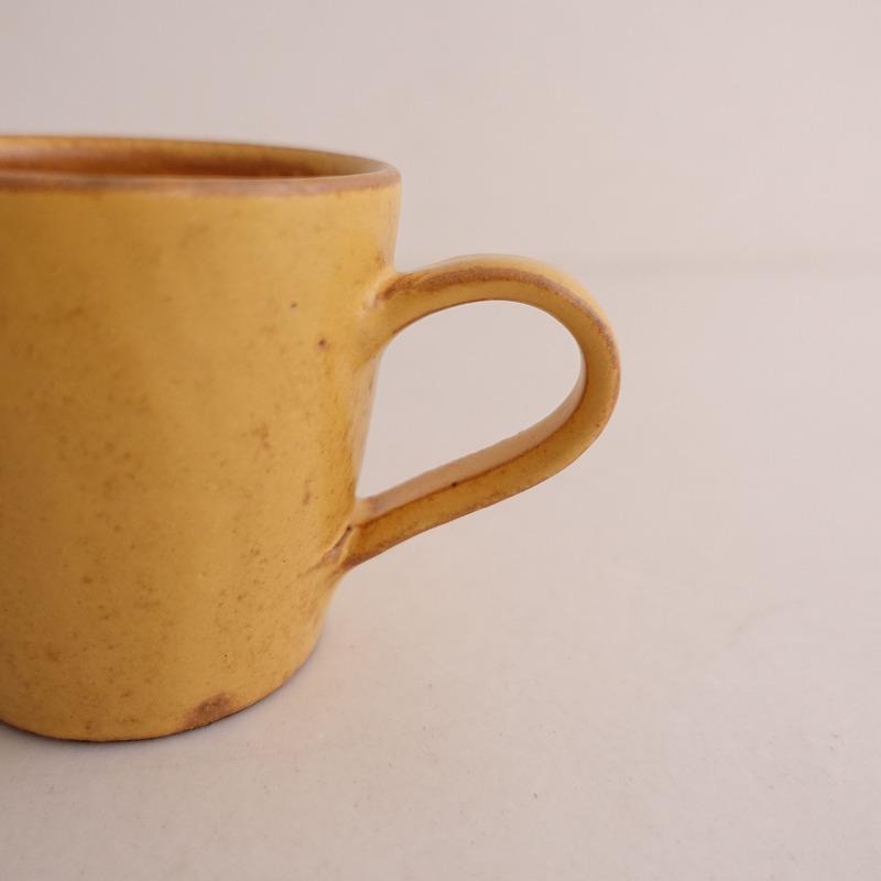 美品】小澤基晴 *淡黄釉 マグカップ*コップイエロー食器作家【陶器