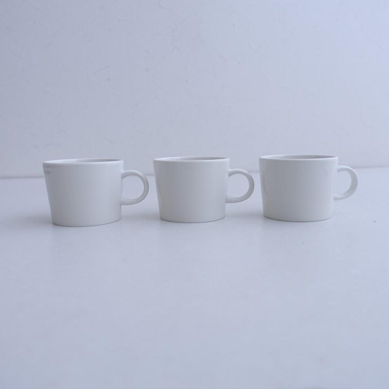 iittala（イッタラ） 【北欧】イッタラ *デミタスカップ ホワイト 3個