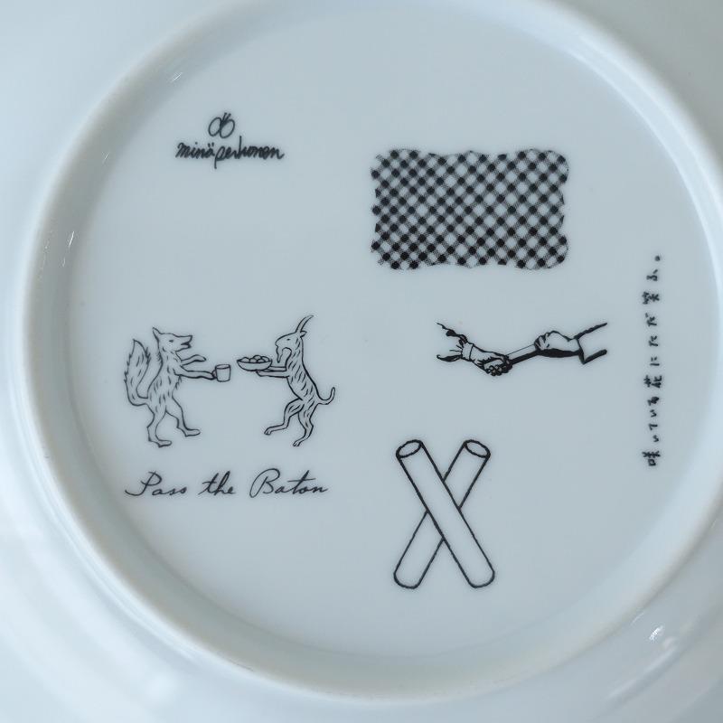 ミナペルホネン Remake table Plate 「咲いている花にただ笑ふ」 ミナペルホネン Remake table Plate 「咲いている花にただ笑ふ