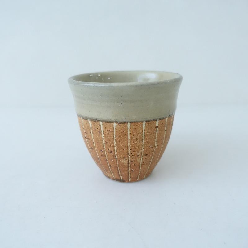美品】工房コキュ 芝原雪子 *Vマグカップ ストライプ*コップ食器【陶器