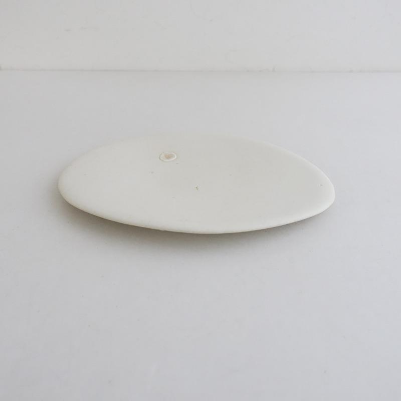 岩田圭介 さん 楕円皿 白 美品】岩田圭介 *楕円皿 25x17cm*オーバルプレートお皿和食器作家白