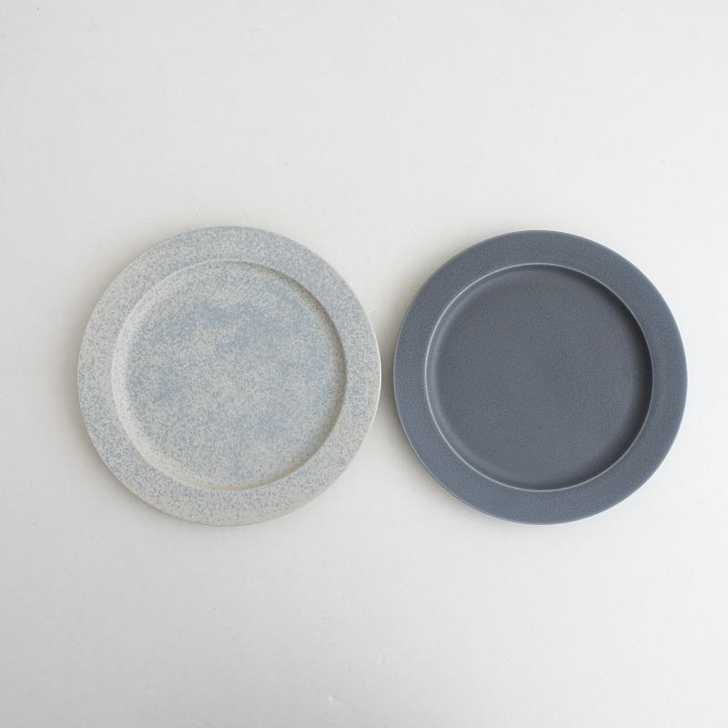 Yumiko Mページ ミスキョウコ 快適フィットのスリップオンスニーカー | ライト