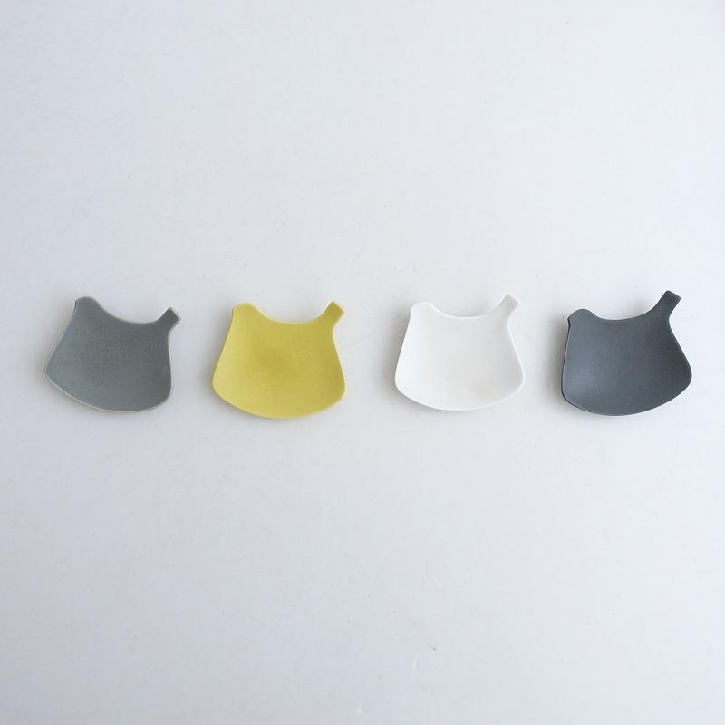 yumiko iihoshi porcelain（ユミコイイホシポーセリン