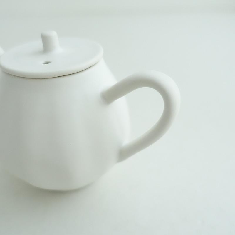 美品】藤村佳澄 *カヌレ 茶器*白ホワイトポット和食器作家食器茶壷