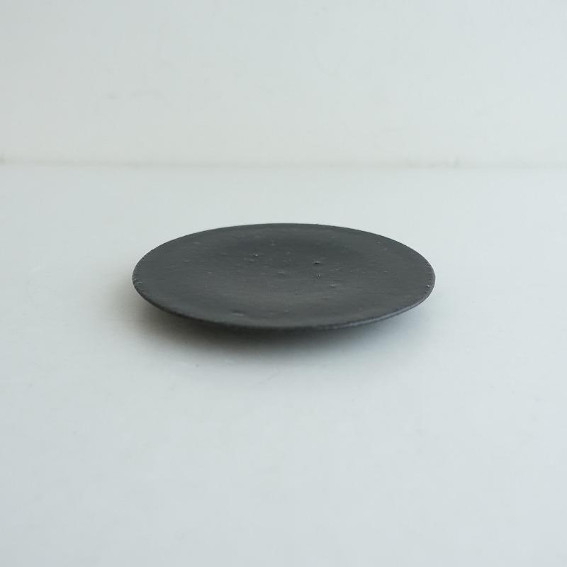 美品】吉田直嗣 Naotsugu Yoshida *鉄釉 平皿 13.5cm*食器お皿【陶器