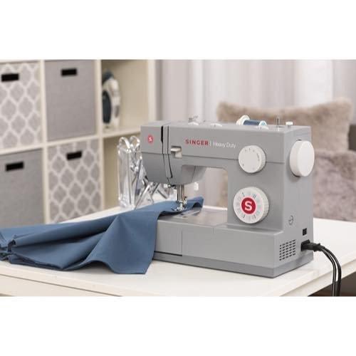 【並行輸入品】Singer Sewing 4432 Heavy Duty Extra-High Speed Sewing Machinの画像