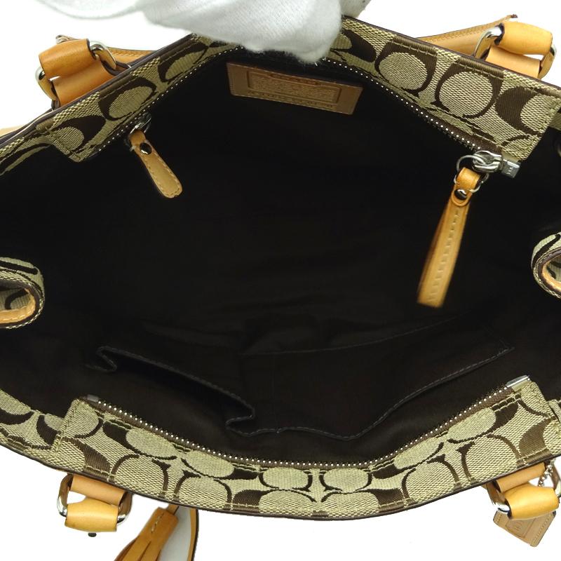 未使用級✨コーチ　 ハンドバッグ シグネチャー　総柄 ゴールド系 COACH（コーチ） ハンドバッグ シグネチャー キャンバス Nolita