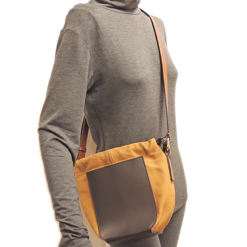 飯能本店］MARNI 【マルニ】 ガゼット ドローストリング ショルダー 