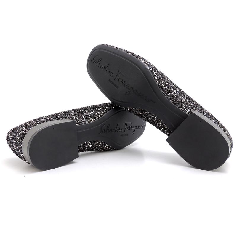 銀座店］Salvatore Ferragamo サルヴァトーレフェラガモ MYRNA 15