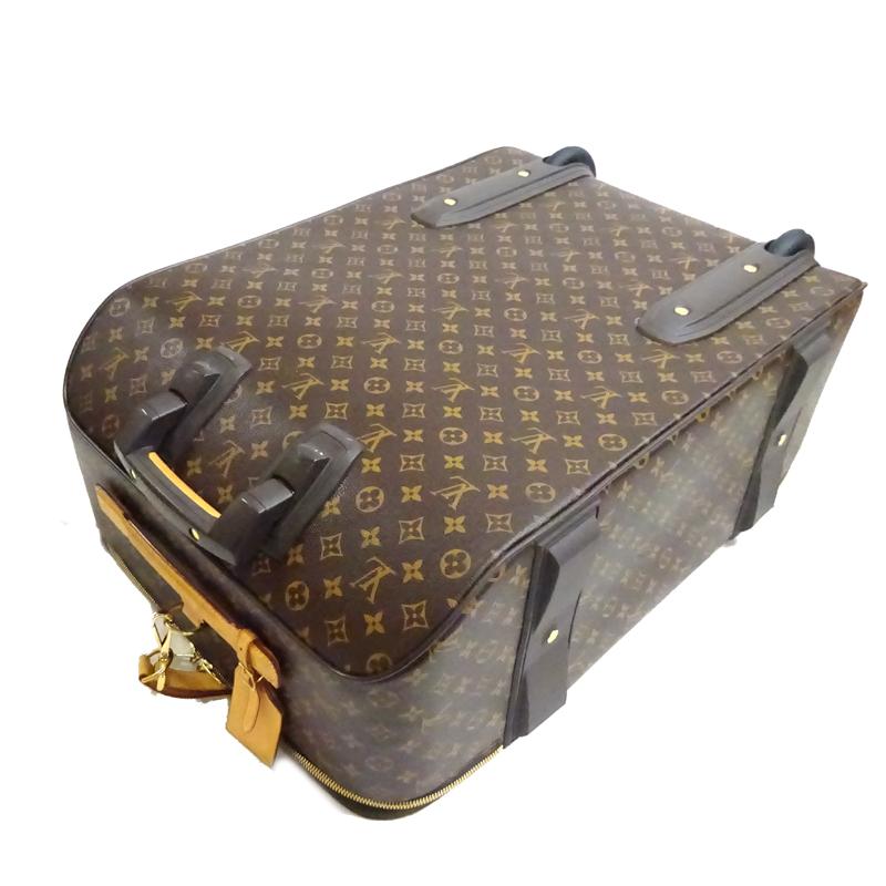 ルイヴィトン　モノグラム　ペガス70 キャリーバッグ スーツケース　旅行 LOUIS VUITTON ルイ・ヴィトン キャリーバッグ ペガス70 キャスター