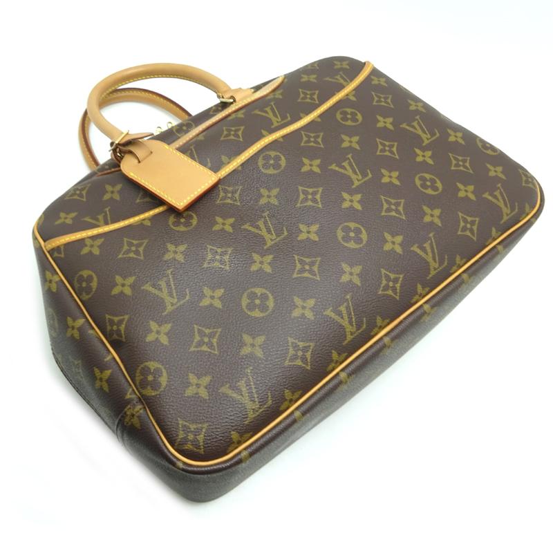 LOUIS VUITTON（ルイ・ヴィトン） ［銀座店］LOUIS VUITTON LV