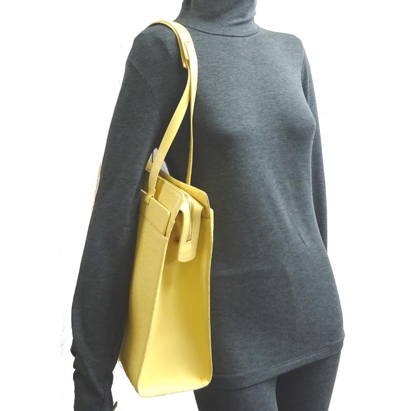 ルイヴィトンLB0090クロワゼットGM エピ トートバッグ レディース 中古