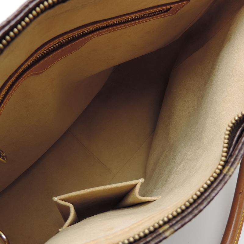 LOUIS VUITTON（ルイ・ヴィトン） ［銀座店］LOUIS VUITTON LV