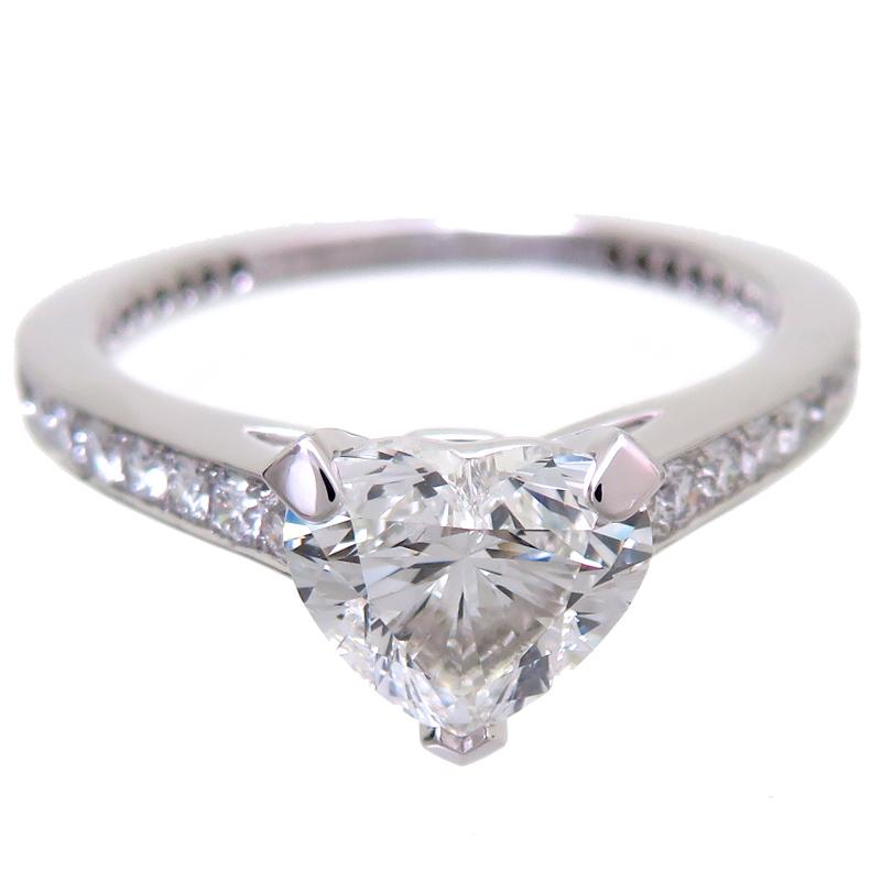 グラフ ［銀座店］GRAFF 1.00ct フレーム ハートシェイプダイヤモンド