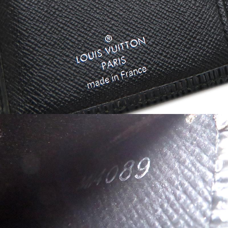 n*u様 Louis Vuitton ブラック 二つ折り財布 ルイヴィトン 二つ折り財布 トリヨン ポルトフォイユ・カプシーヌ