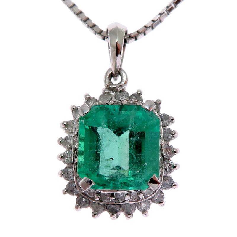プラチナpt900 ペンダントエメラルドダイヤ0.73 g 未使用新品