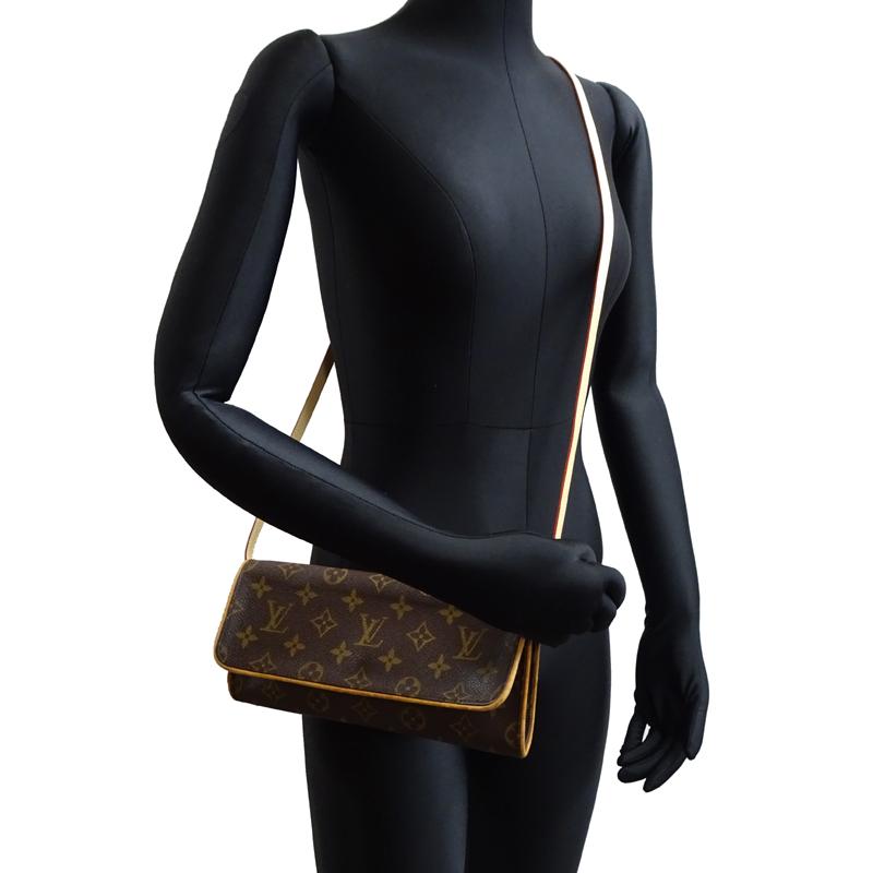 LOUIS VUITTON（ルイ・ヴィトン） ［銀座店］LOUIS VUITTON LV