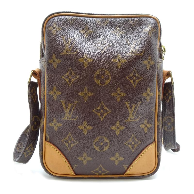 LOUIS VUITTON（ルイ・ヴィトン） ［銀座店］LOUIS VUITTON LV