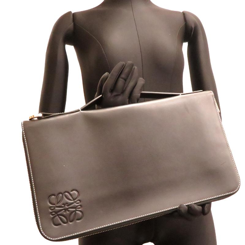 飯能本店］LOEWE ロエベ クラッチバッグ レザー ブラック系 レディース 