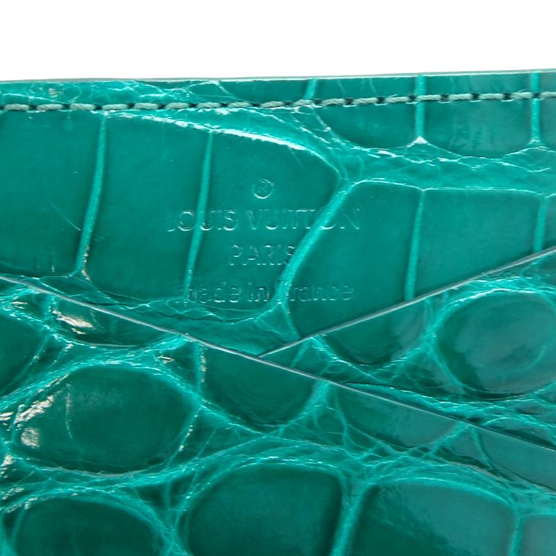 LOUIS VUITTON（ルイ・ヴィトン） ［銀座店］LOUIS VUITTON LV パス