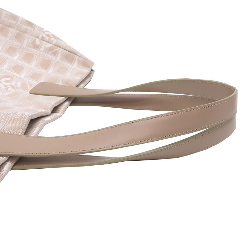 ア*ー様 CHANEL ニュートラベルライン　ベージュ ハンドバッグ CHANEL（シャネル） ［飯能本店］CHANEL ニュー トラベルライン MM