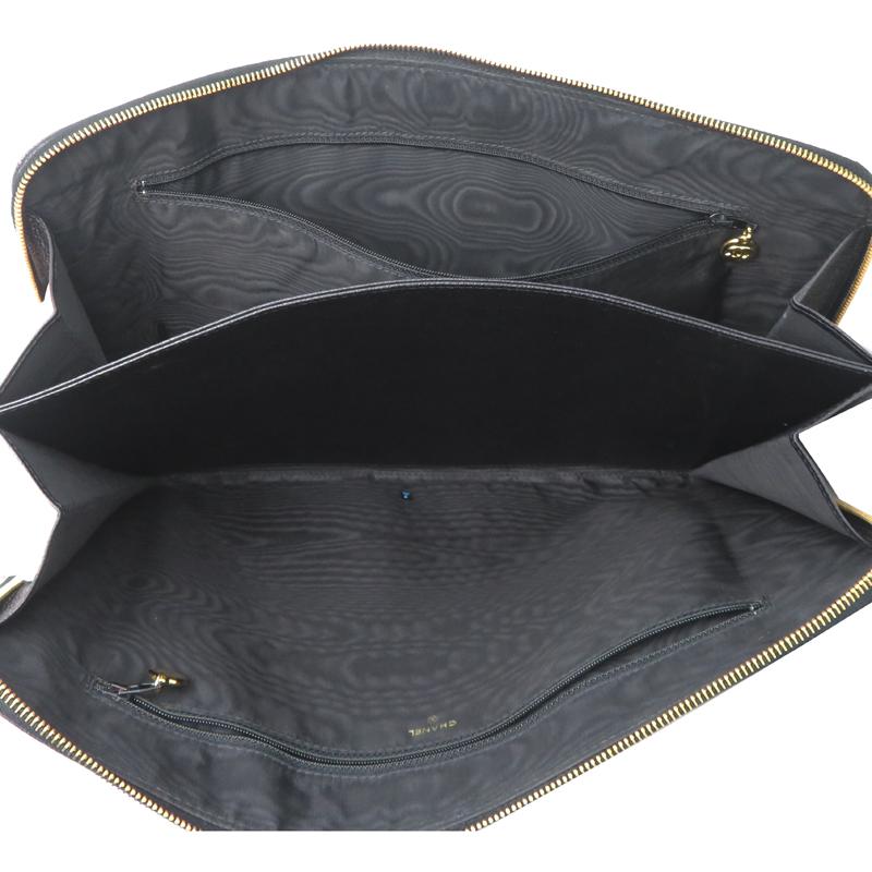 CHANEL（シャネル） ［銀座店］CHANEL ココマーク PC ケース クラッチ