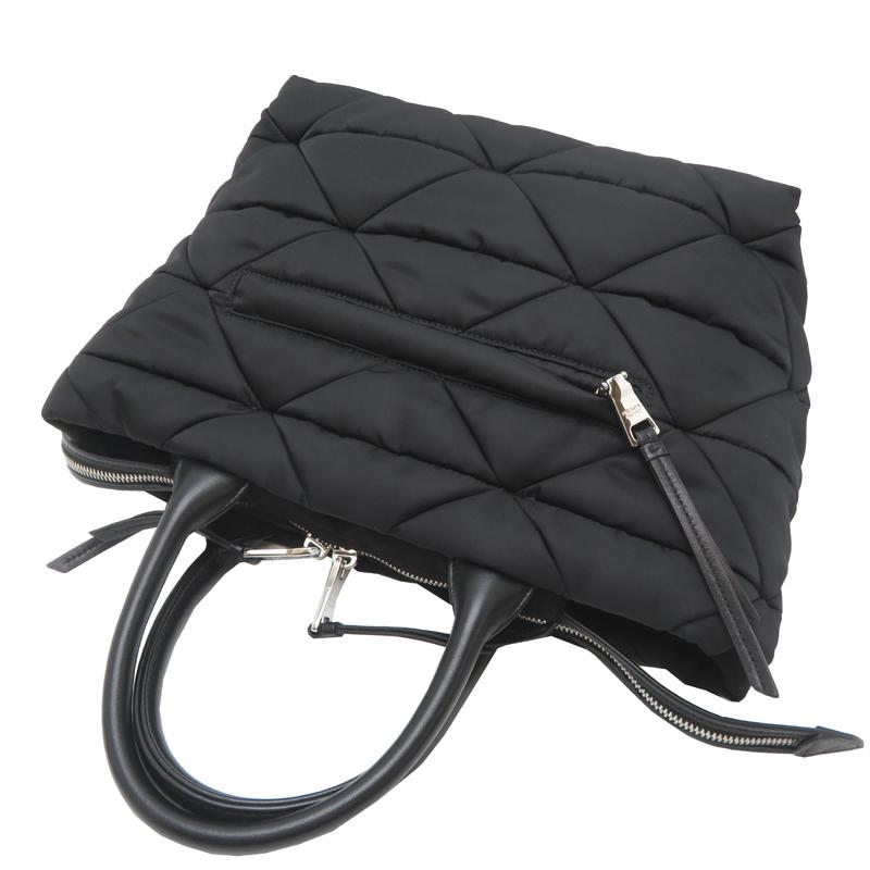 PRADA（プラダ） ［銀座店］PRADA ミディアム パデッド Re-Nylon