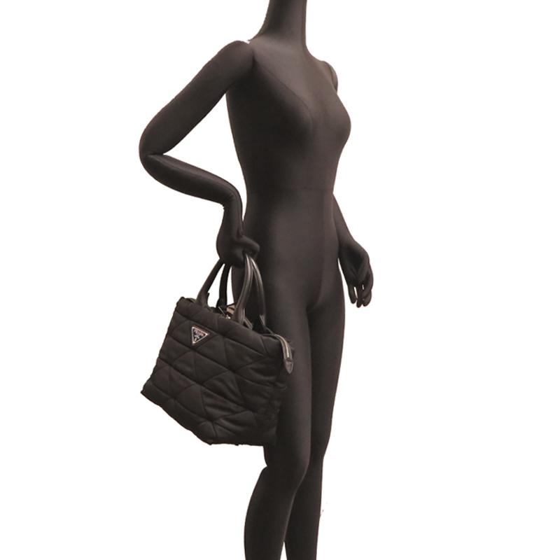 PRADA（プラダ） ［銀座店］PRADA ミディアム パデッド Re-Nylon