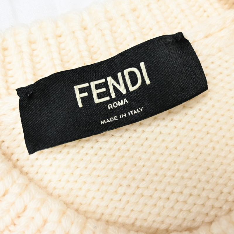 FENDI カシミヤシルクニット Vネック ネイビー ロゴプレート 楽天市場】フェンディ 子供服 ニット セーター ネイビー ホワイト
