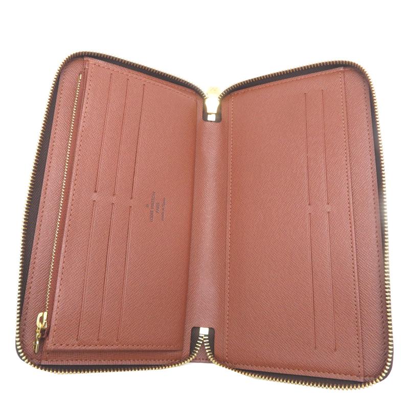 LOUIS VUITTON（ルイ・ヴィトン） ［銀座店］LOUIS VUITTON LV