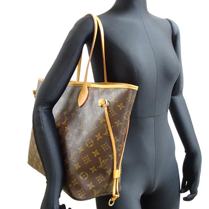 LOUIS VUITTON（ルイ・ヴィトン） ［銀座店］LOUIS VUITTON LV