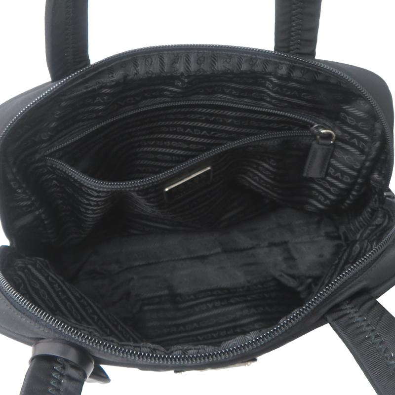 プラダ　トートバッグ　ハンドバッグ　テスート　ブラック　ナイロン PRADA（プラダ） テスート トートバッグ ハンドバッグ ブラック