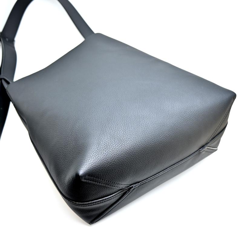 LOUIS VUITTON（ルイ・ヴィトン） ［銀座店］LOUIS VUITTON LV LV