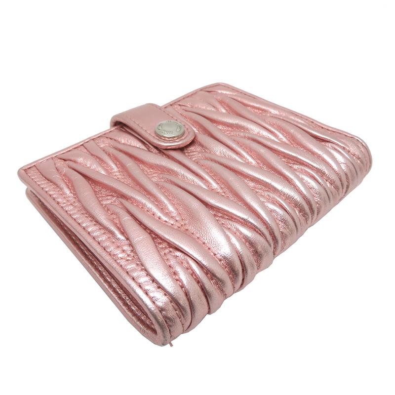 miu miu（ミュウミュウ） ［飯能本店］MIUMIU マテラッセ コンパクト