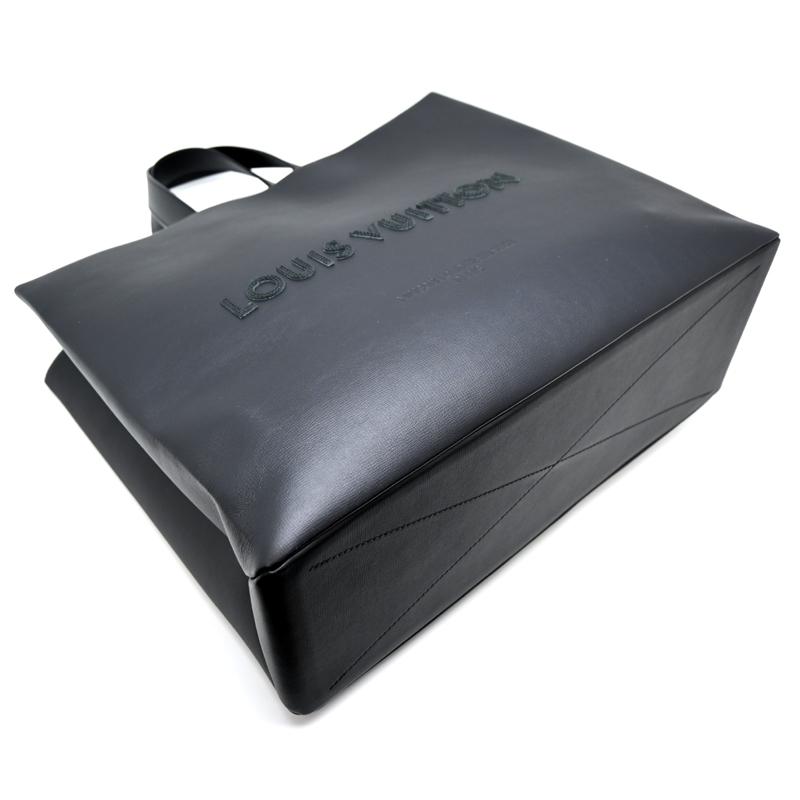 LOUIS VUITTON（ルイ・ヴィトン） ［銀座店］LOUIS VUITTON LV