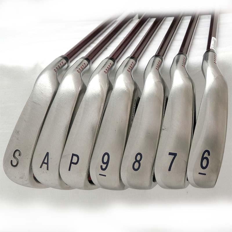 ONOFF オノフ 2014年モデル 赤アイアン 7本セット(#6-#9,Pw,Aw ONOFF オノフ 2014年モデル 赤アイアン 7本セット(#6-#9,Pw,Aw