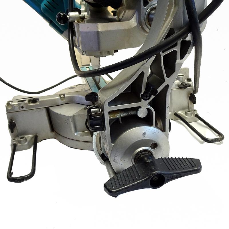 makita マキタ 【ジャンク(故障)品】 スライドマルノコ 190mm LS0717FL 