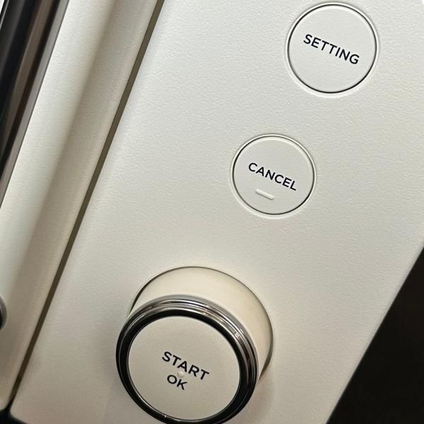バルミューダ 電子レンジ 20L 庫内フラット KRN01JP-WH ホワイト