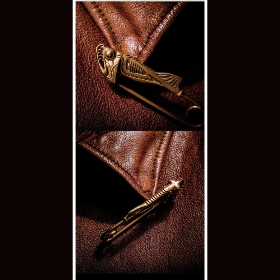 ハンドメイド 魚型 アンティーク風 ブローチ 黄銅製 キーホルダー キーリングバッグチャーム ピンブローチ チャーム レトロデザイン アートデザイン プレゼント |  | 08