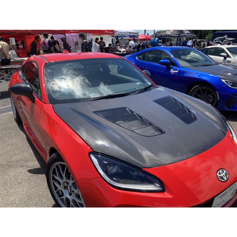 【美品】GR86(ZN8)/BRZ(ZD8) 純正ボンネット レッド(DCK) GR86 ZN8 BRZ ZD8 カーボンボンネット タイプ1 : dspeedストア