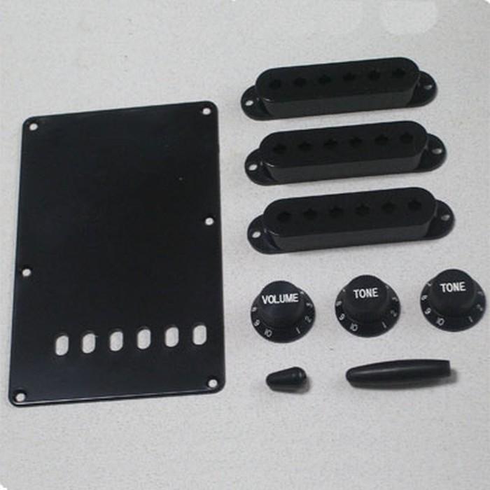 Montreux Selected Parts #651 ストラト用パーツセットノブ、パネル 