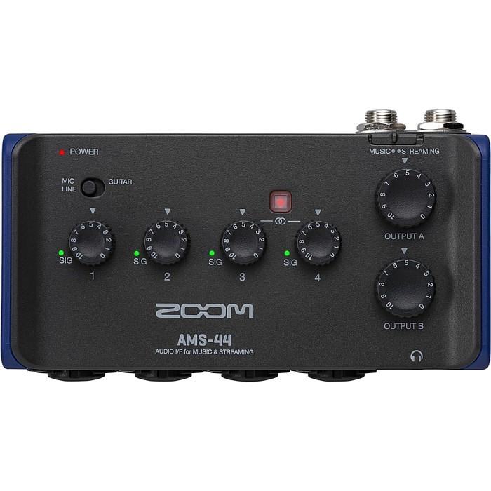 Zoom AMS-44 ズーム オーディオインターフェースの画像