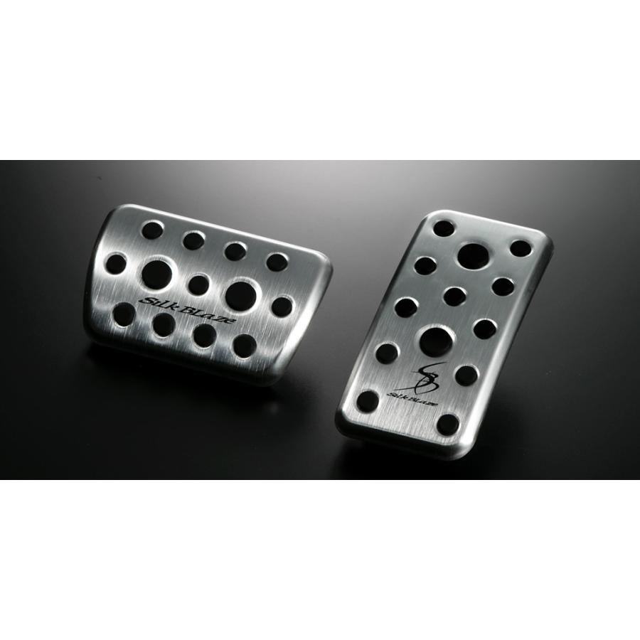 アルファード　30系　アルミペダル　シルクブレイズ シルクブレイズ アルファード 30系 アルミスポーツペダル : デュアル