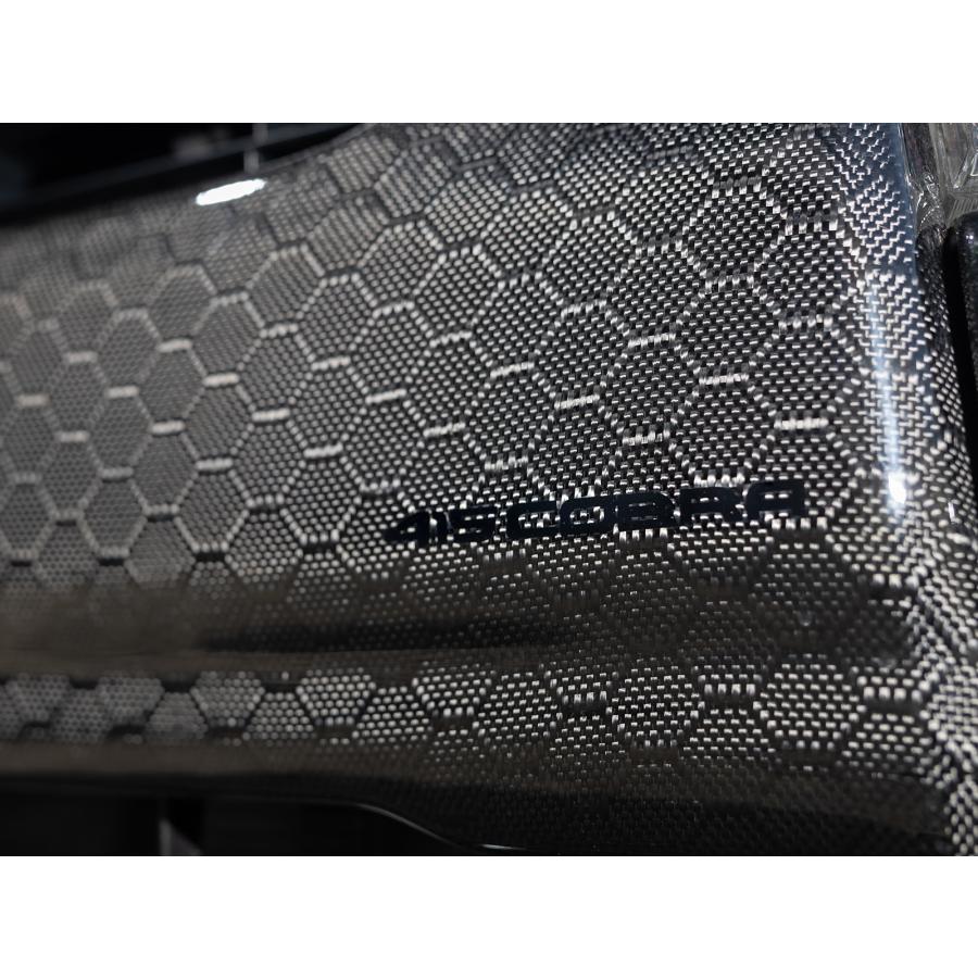 ハイエースワイド　415コブラハニカムボンネット 415 コブラ ハイエース 200系 ワイド 1〜6型 バッドフェイスボンネット
