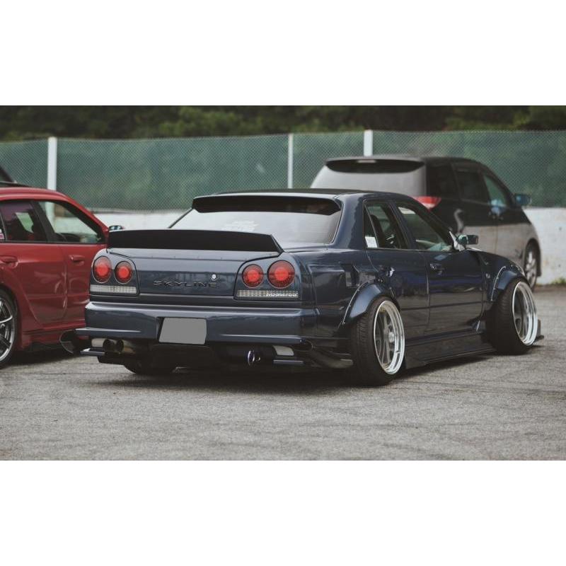 ユーラス URAS スカイライン 4ドア ER34 垂直尾翼 60度 : デュアル