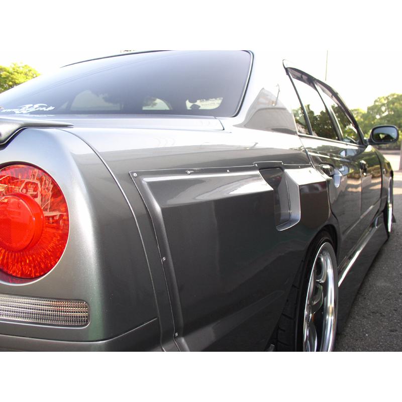 ER34 URAS D1Specリアフェンダー ユーラス URAS スカイライン 4ドア ER34 D1 スペック リアワイド