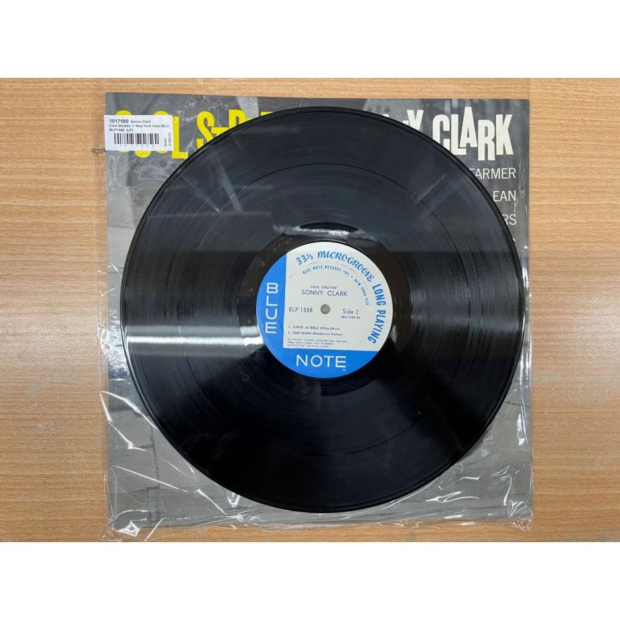 高評価続出！ 米LP Sonny Clark Cool Struttin (- New York Usa) BLP1588 BLUE NOTE /00260 【IQY3362439814】(118087円)