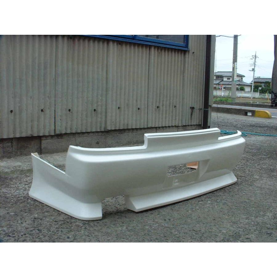R32 スカイライン 4DR リヤバンパー FRP製 : Duceヤフー店 - 通販 
